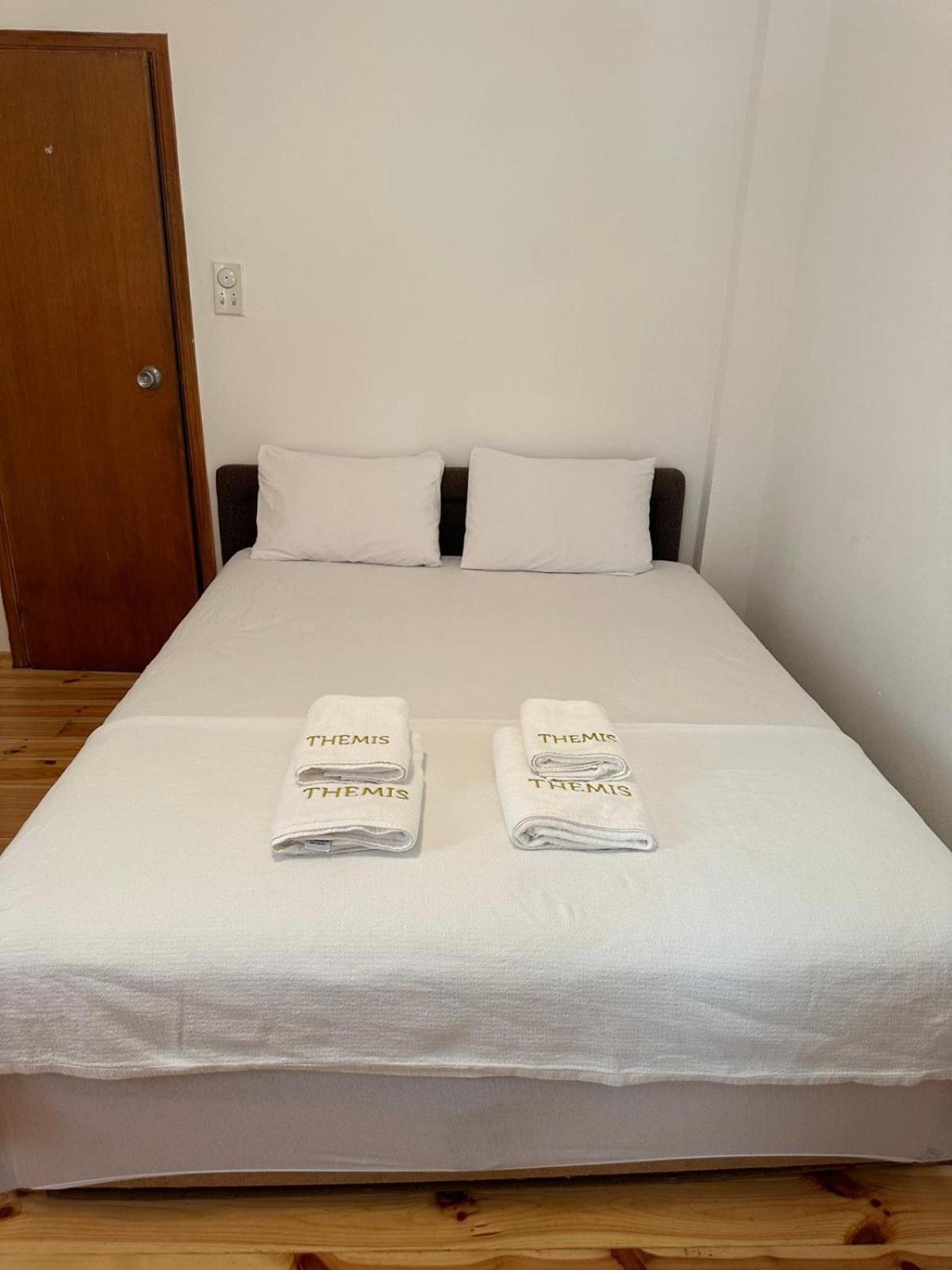 Themis Apart Hotel Kotor Extérieur photo