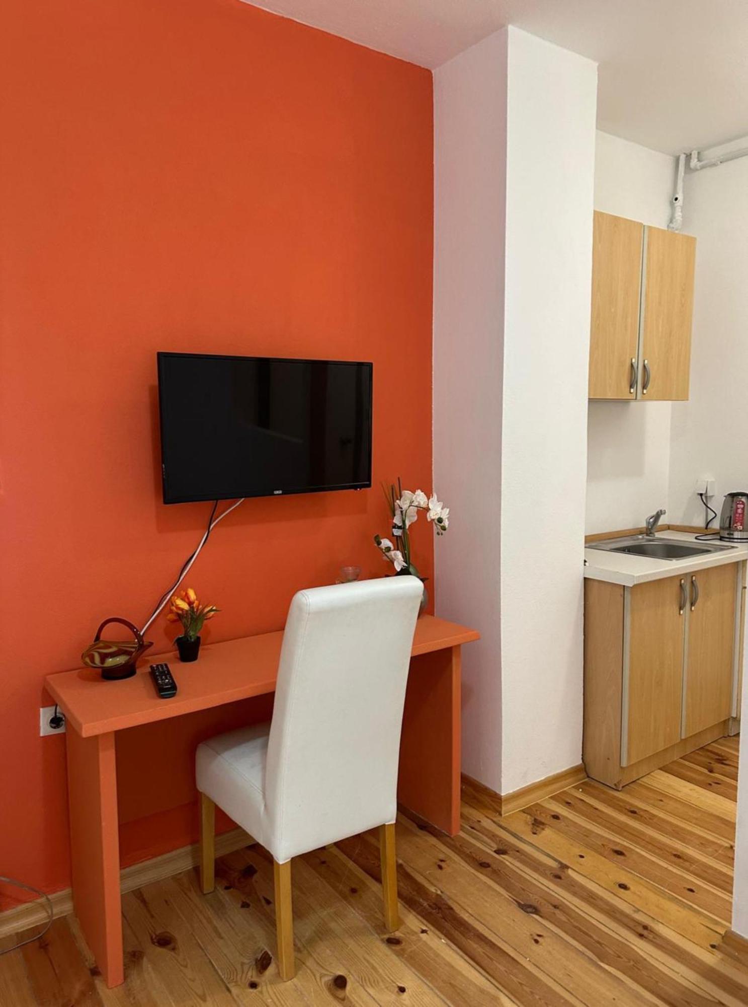 Themis Apart Hotel Kotor Extérieur photo