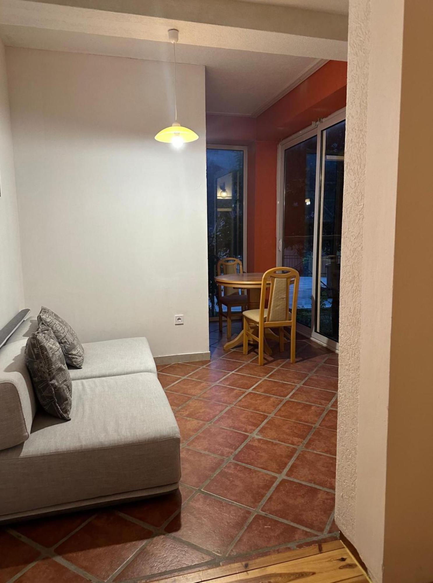 Themis Apart Hotel Kotor Extérieur photo